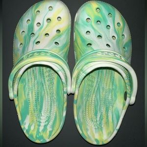 Lime green marble crocs size 4 men’s size 6 women’s